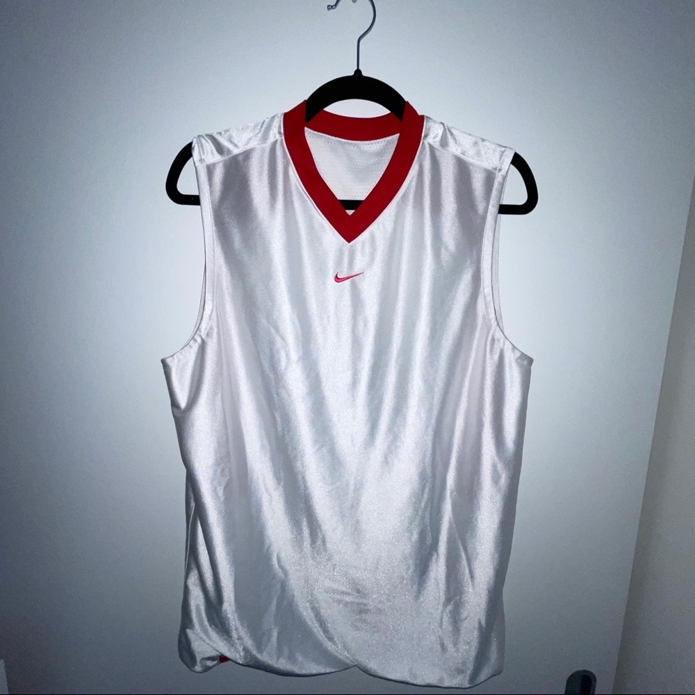 Nike Vintage Reversible Basketball Jersey - No tags but fits like a Medium